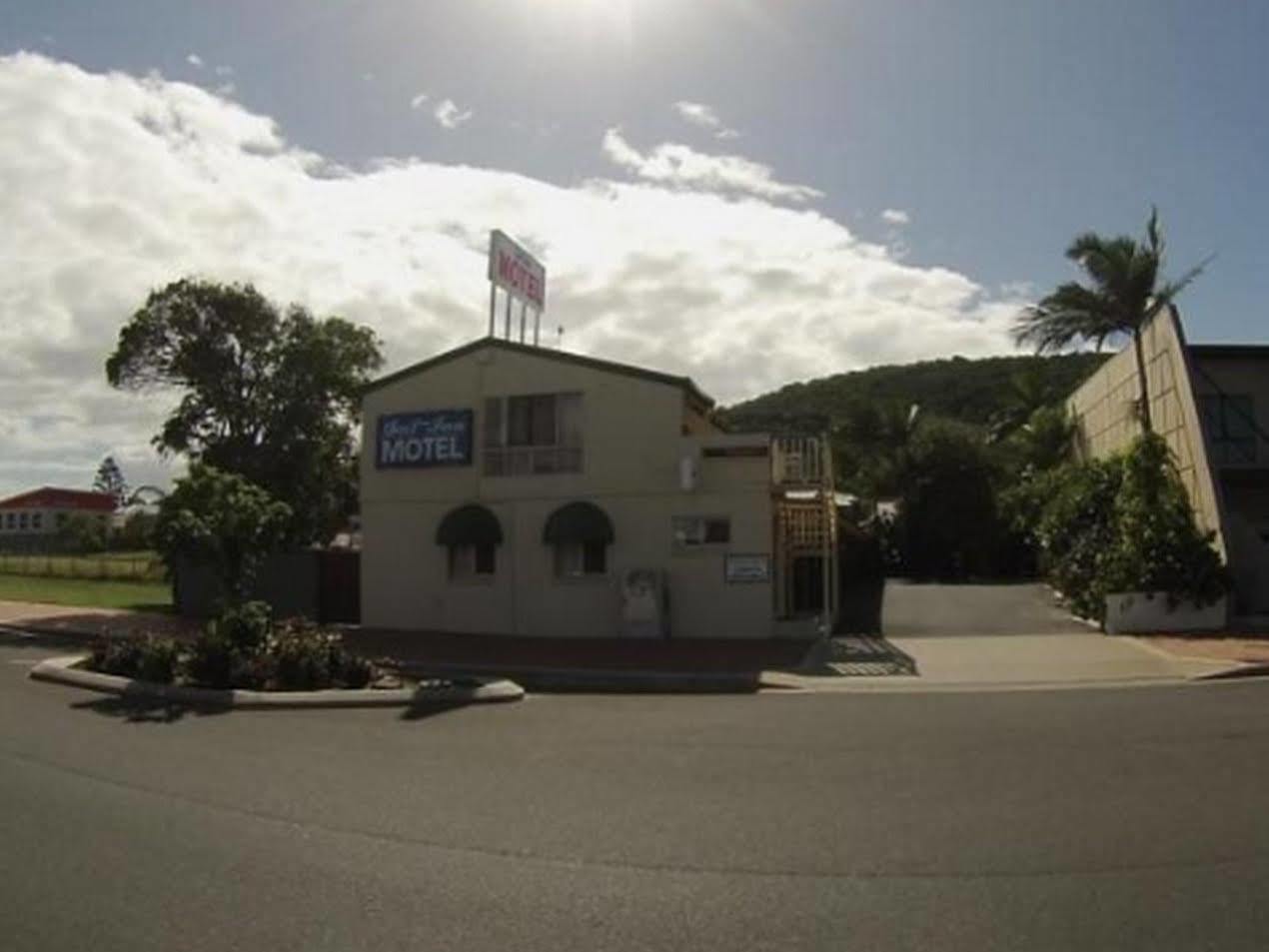 Sail Inn Motel Yeppoon Kültér fotó