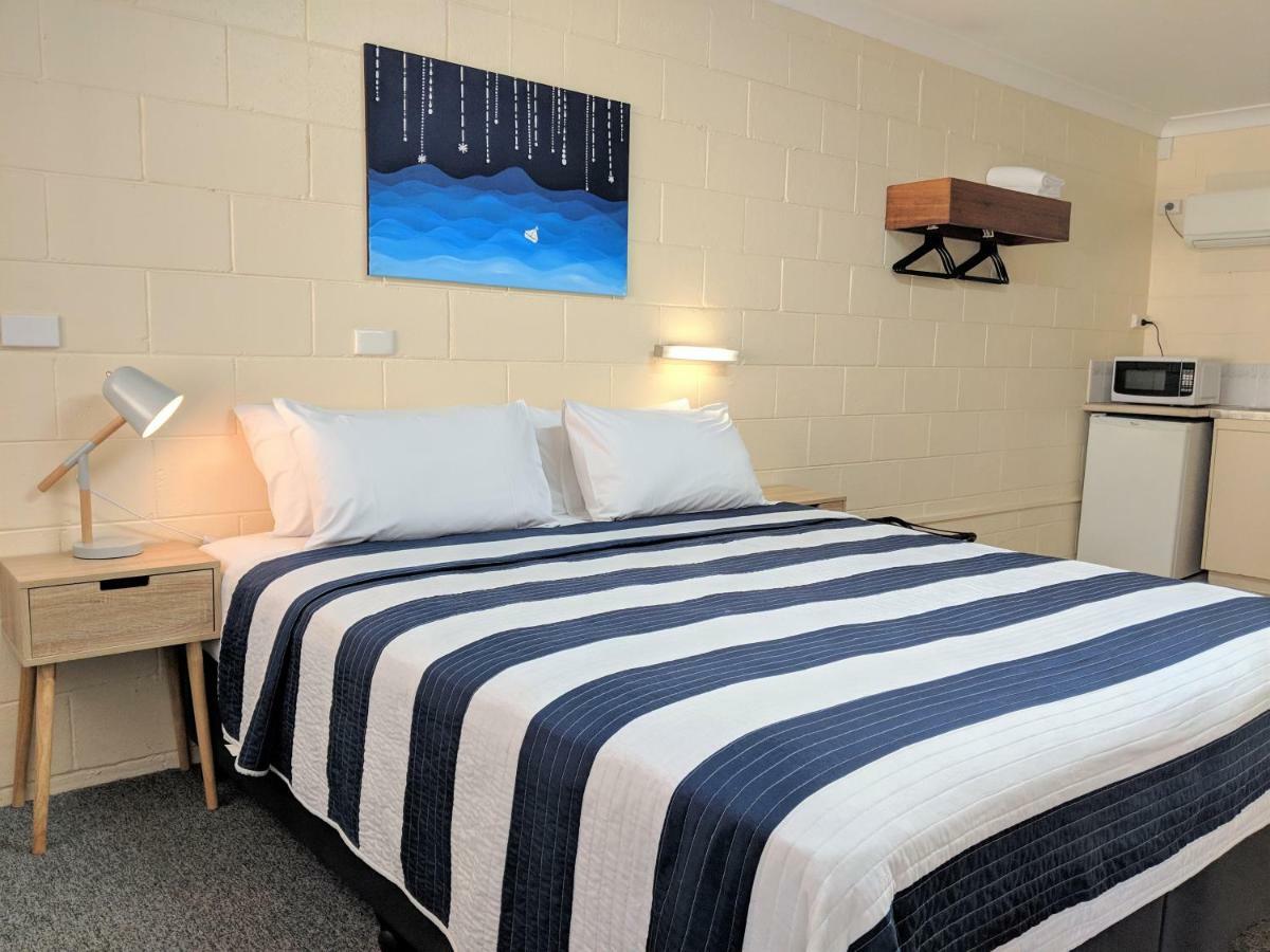 Sail Inn Motel Yeppoon Kültér fotó